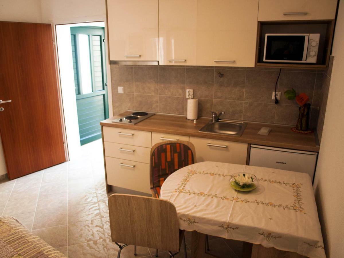 House Nataniel In Omis Near Sea Apartment Ngoại thất bức ảnh