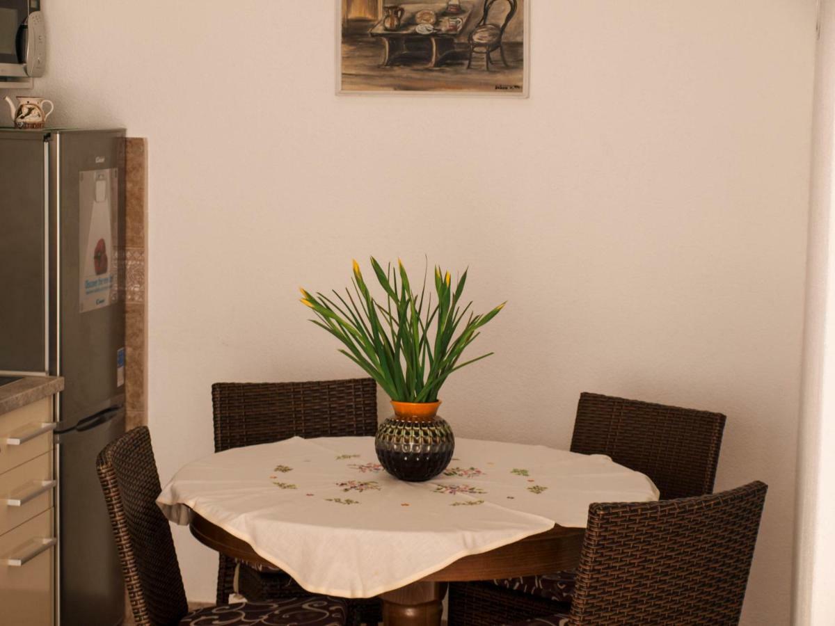 House Nataniel In Omis Near Sea Apartment Ngoại thất bức ảnh