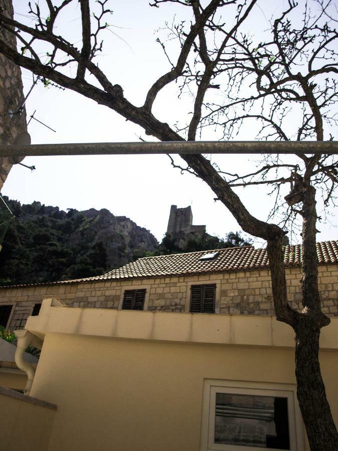 House Nataniel In Omis Near Sea Apartment Ngoại thất bức ảnh
