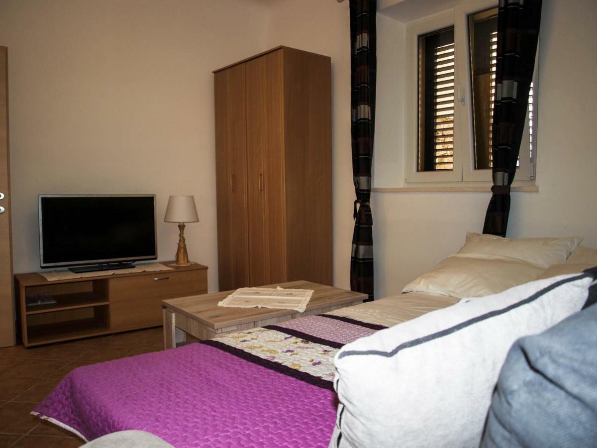 House Nataniel In Omis Near Sea Apartment Ngoại thất bức ảnh