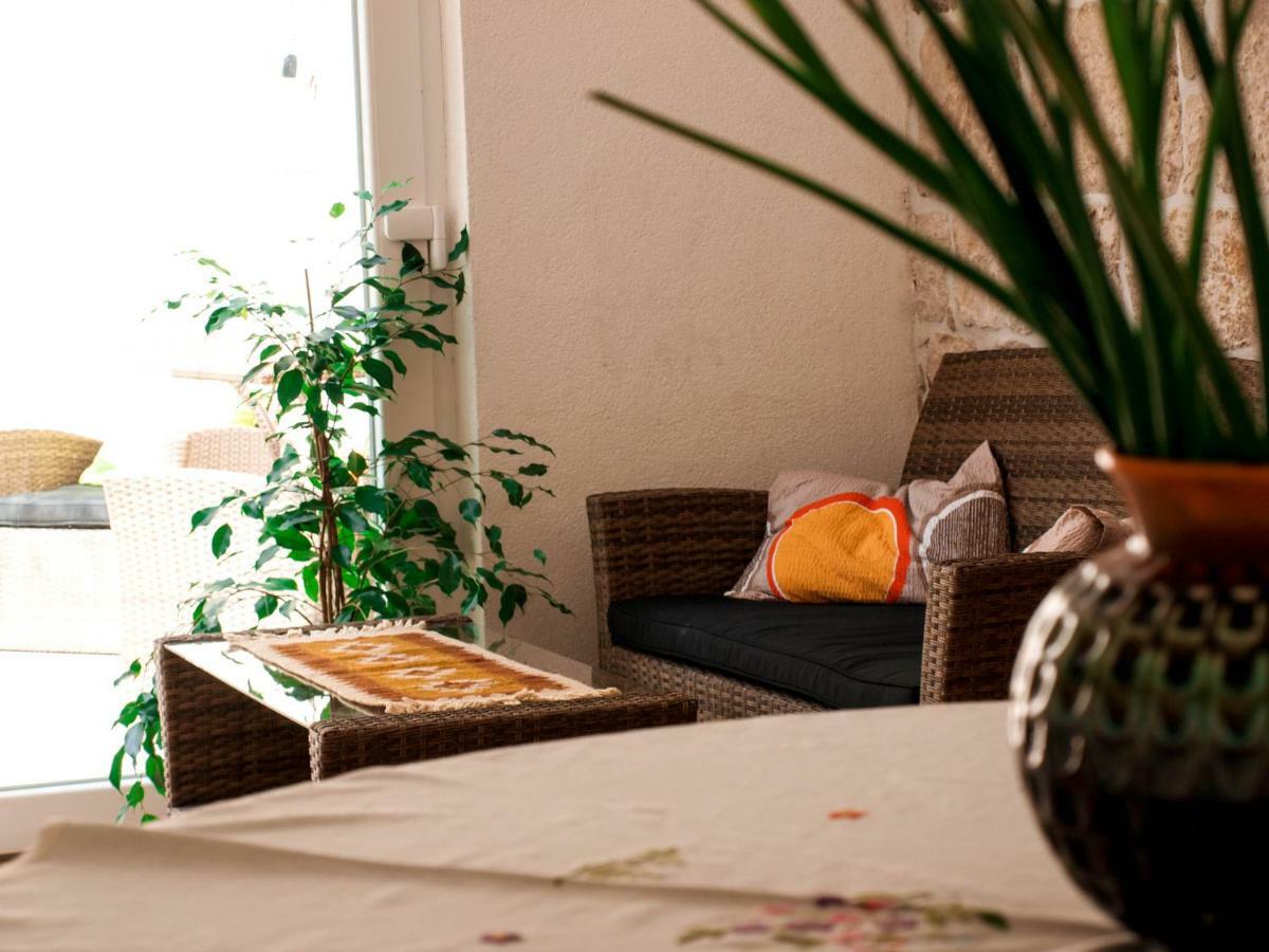House Nataniel In Omis Near Sea Apartment Ngoại thất bức ảnh