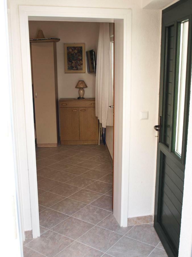 House Nataniel In Omis Near Sea Apartment Ngoại thất bức ảnh