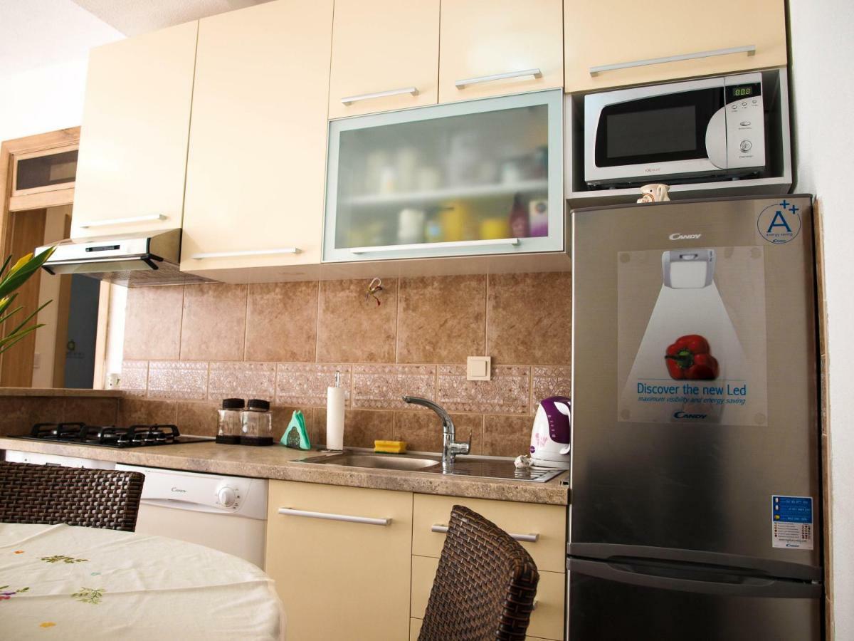 House Nataniel In Omis Near Sea Apartment Ngoại thất bức ảnh