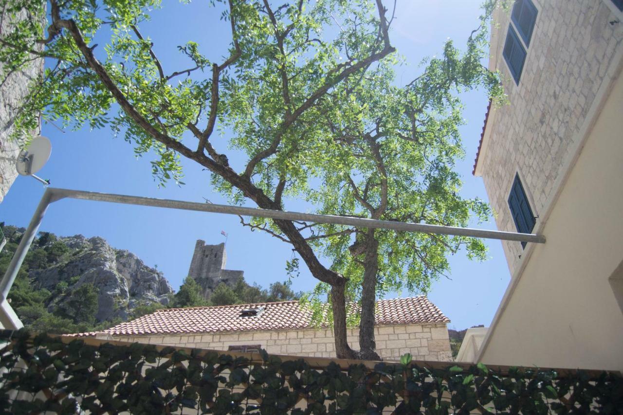 House Nataniel In Omis Near Sea Apartment Ngoại thất bức ảnh